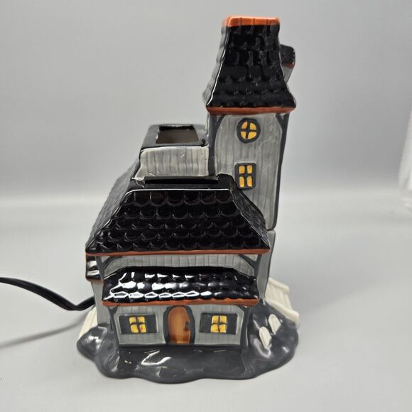 Scentsy Haunted House Element Warmer ~ 2015 ~ Retired - Picture 4 of 12